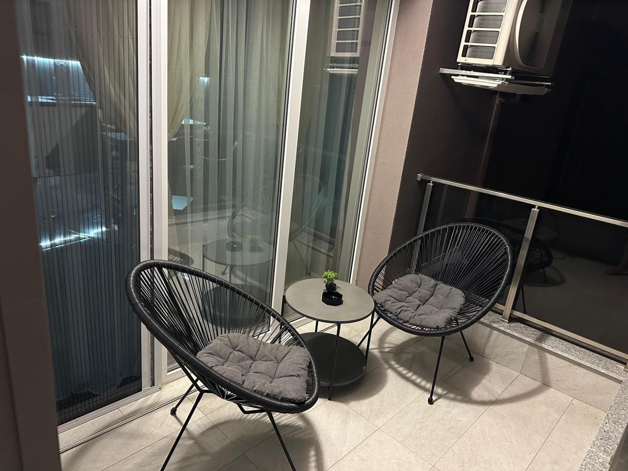 Ka Apartment Luxury 1 Kazanlŭk Exterior foto